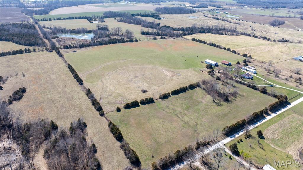 New Bloomfield - Land