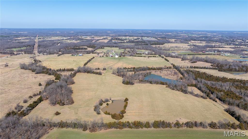 New Bloomfield - Land