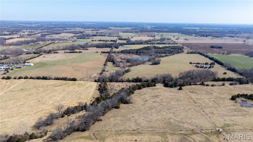 New Bloomfield - Land