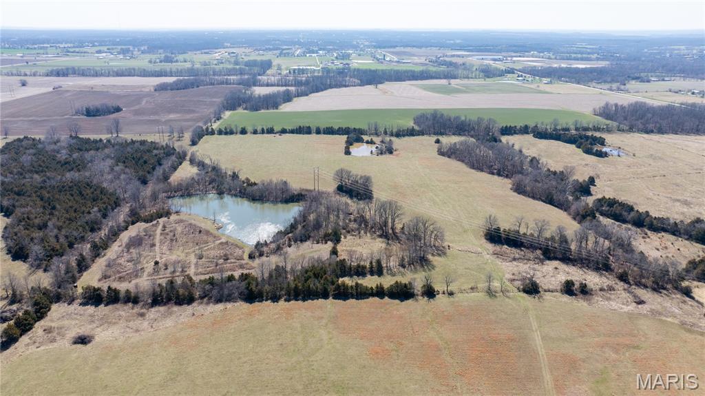 New Bloomfield - Land