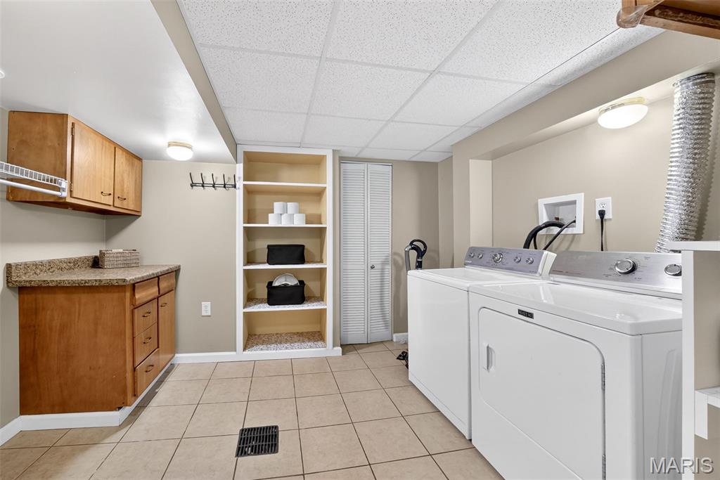 Golden Gables 2 - Residential