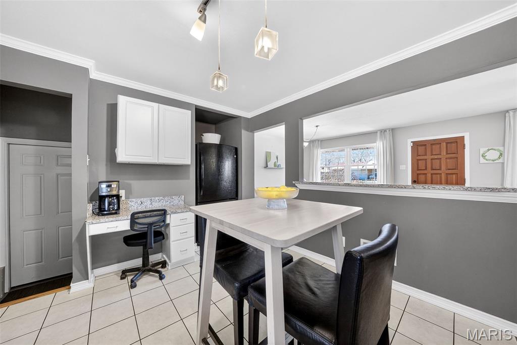 Golden Gables 2 - Residential