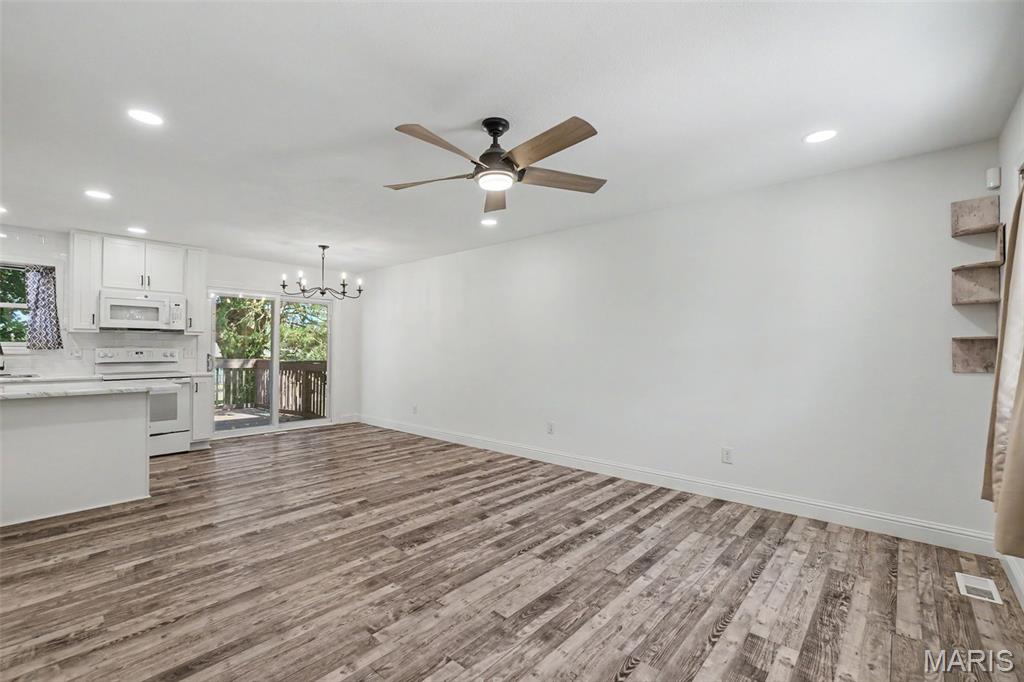 Photo of 502 Donaldson Street, De Soto, MO 63020 (MLS # 26055296)