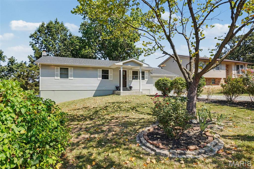 Photo of 502 Donaldson Street, De Soto, MO 63020 (MLS # 26055296)