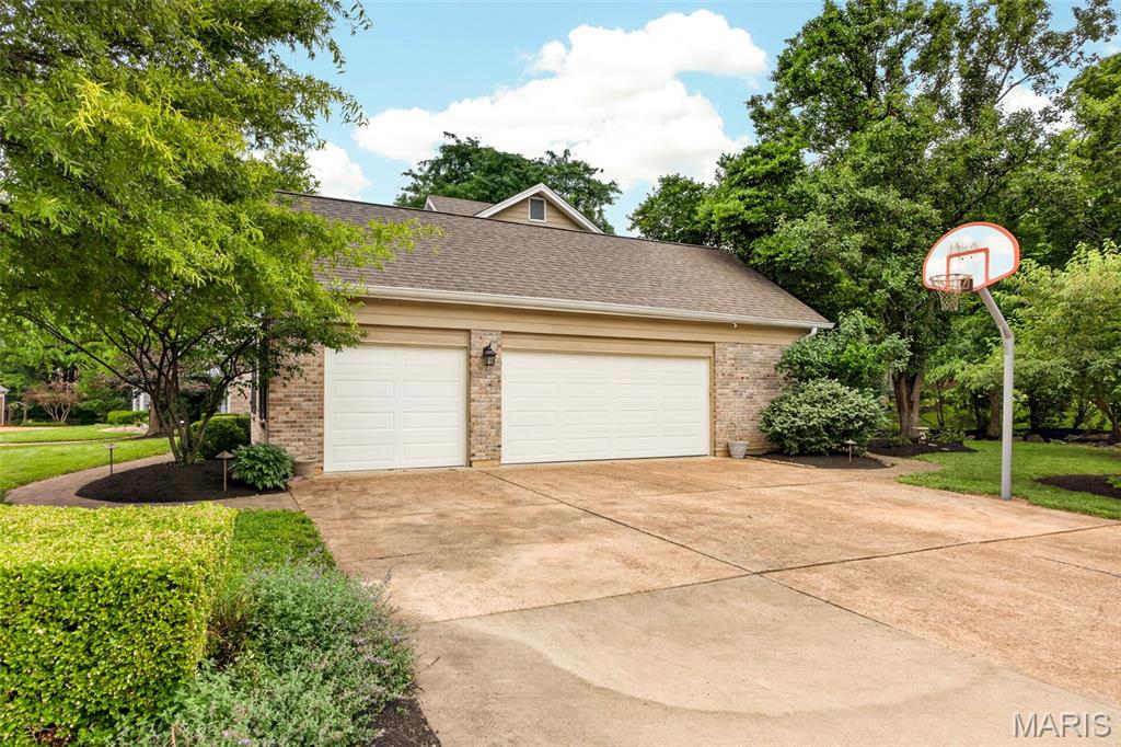 1350 Conway Oaks Drive