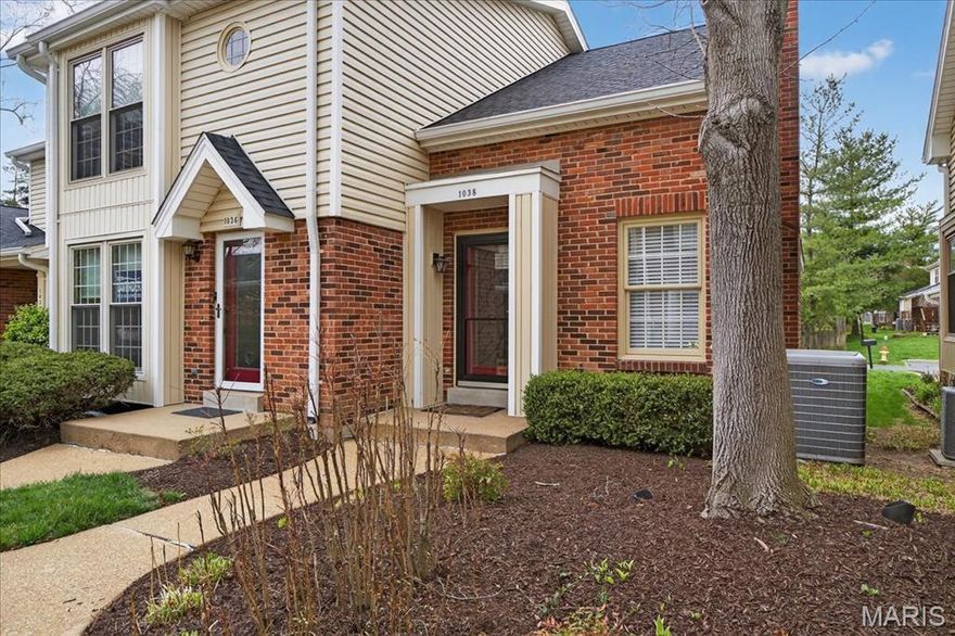 Welcome to 1038 Brooksgate Manor! Centrally located Kirkwood, natural lighting pours in throughout. Step into a spacious living room featuring wood flooring and a gas fireplace. Kitchen with sleek countertops and detailed cabinetry. A cozy breakfast nook with hidden bench storage! Step out on to a private patio, great for grill or garden. And a first level half bath. The second level features a primary bedroom with walk-in closet, carpeting throughout, a second bedroom with abundant closet space, a shared full bath. Lower level awaiting your imagination - rec room, home theater, gym equipment. Featuring: laundry in lower level, one car detached garage, pristine community landscaping. Access nearby Kirkwood Community Center & Ice Rink, Kirkwood Park, and Downtown Kirkwood. Minutes away from I-44 for the commuter. This two bedroom is a great opportunity for the downsizer, first time home buyer or one looking for easy living.