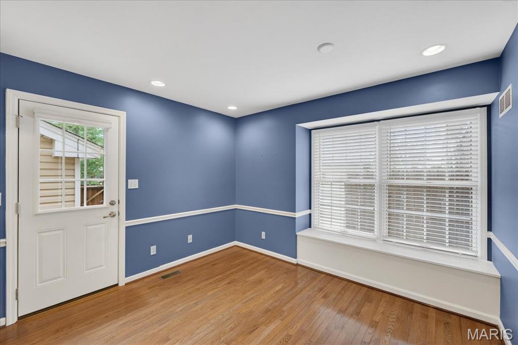 Brooksgate Manor - Residential