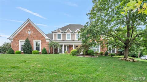 Photo of 2154 White Lane Drive, Chesterfield, MO 63017 (MLS # 26033915)