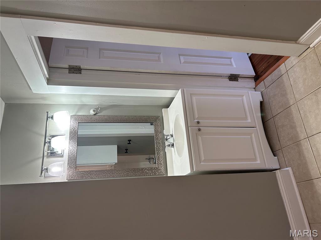 Haneklau Sub - Residential Lease