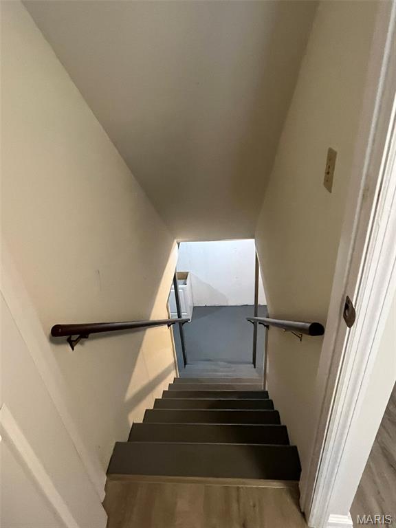 Four Seasons Sec 1 - Residential Lease