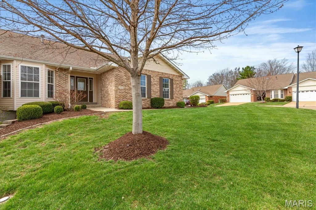 Photo of 2919 Mac Arthur Drive #29, St Charles, MO 63301 (MLS # 26016300)
