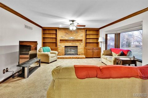 Tiny photo for 15142 Highcroft Drive Drive, Chesterfield, MO 63017 (MLS # 25081705)