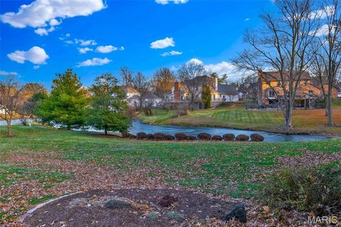 Tiny photo for 15142 Highcroft Drive Drive, Chesterfield, MO 63017 (MLS # 25081705)