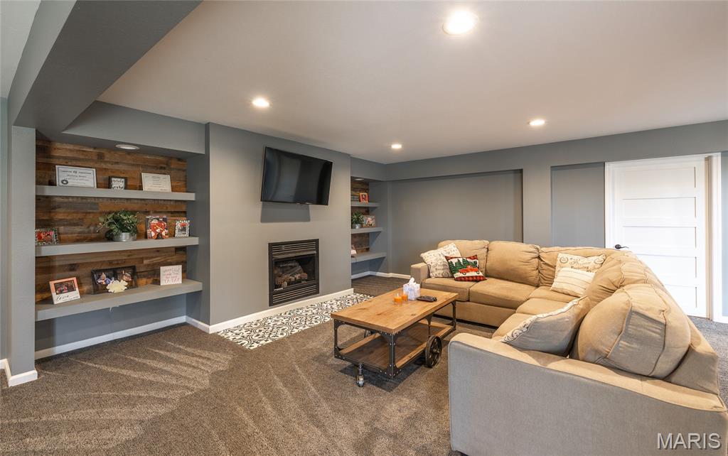 Lake Forest Farms - Farm