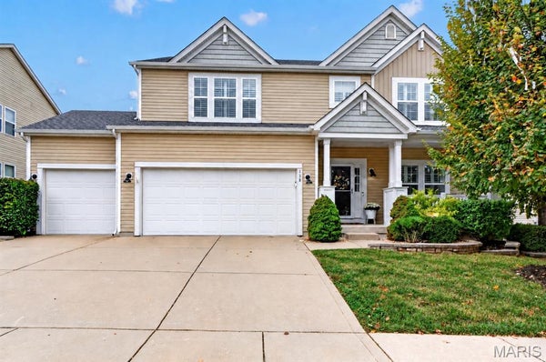 138 S BRIGHTON PARK CT, SAINT CHARLES, MO 63303 - Image be95cd7e96764f05bb1f3f7b5fcbcaaf/3473718607