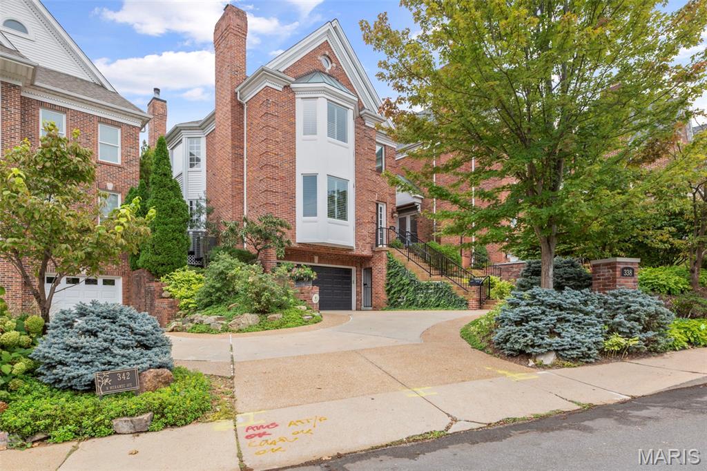 North Pointe Clayton - Residential