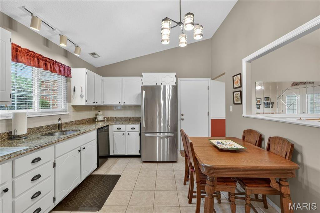 Hickory Sound Condo I Ph I - Residential