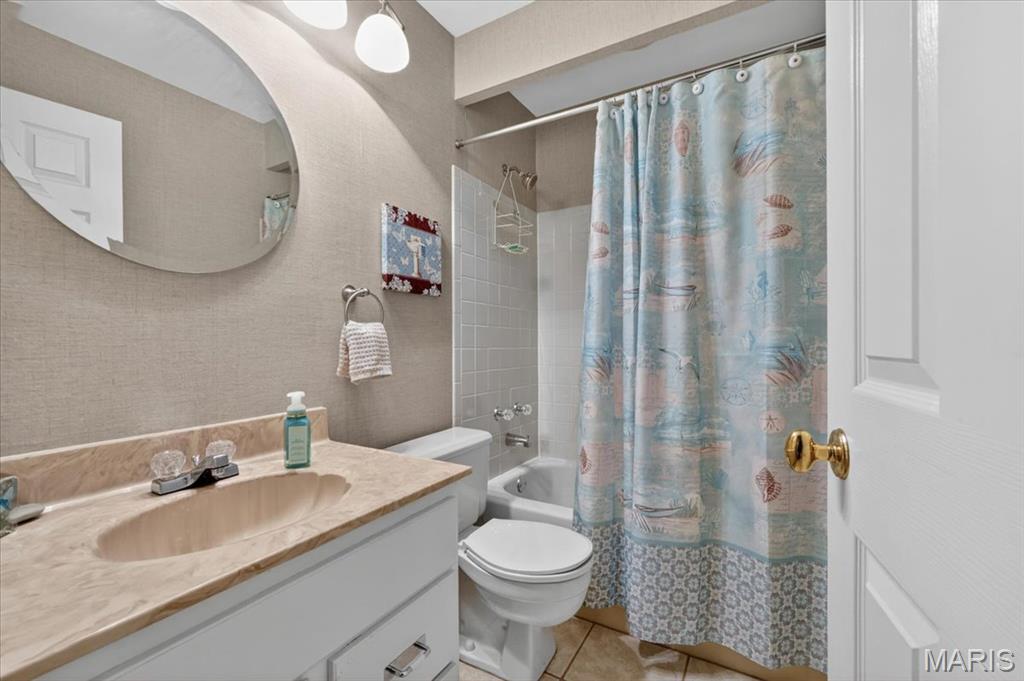 Hickory Sound Condo I Ph I - Residential