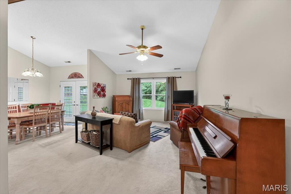 Hickory Sound Condo I Ph I - Residential