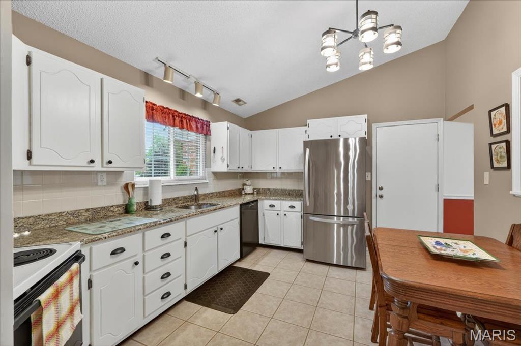 Hickory Sound Condo I Ph I - Residential