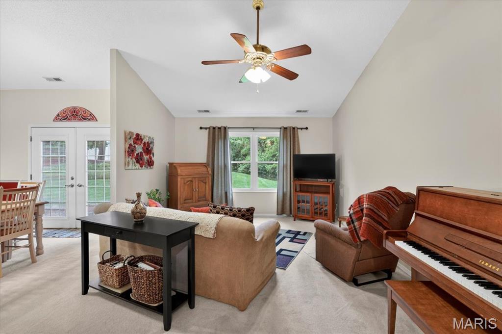 Hickory Sound Condo I Ph I - Residential