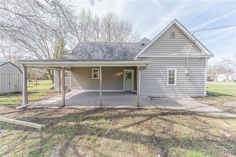 202 W Canada Street Sturgeon MO 65284