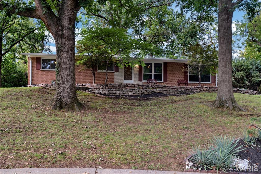 9 Green Garden Drive