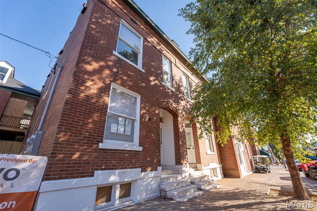 2018 S 9th Street