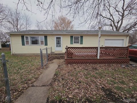Photo of 605 N 5th Street, Canton, MO 63435 (MLS # 25080637)
