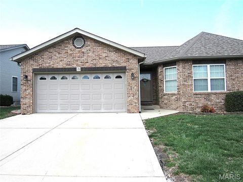 Photo of 71 Brooks Drive, Bethalto, IL 62010 (MLS # 26016578)