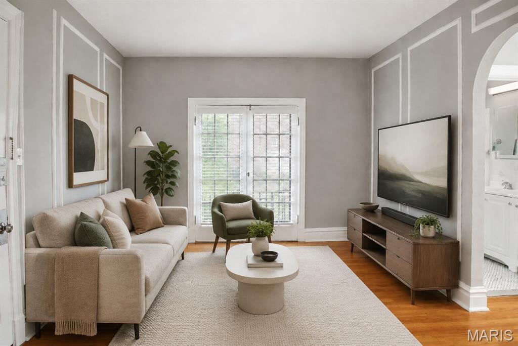 Photo of 6220 Northwood Avenue #20, St Louis, MO 63105 (MLS # 26052546)