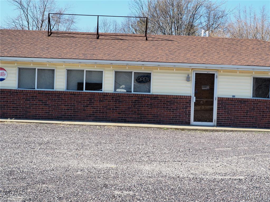 1102-1108 W Highway 28