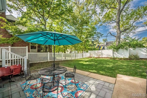 Tiny photo for 3 Wilshire Terrace, Webster Groves, MO 63119 (MLS # 26067048)