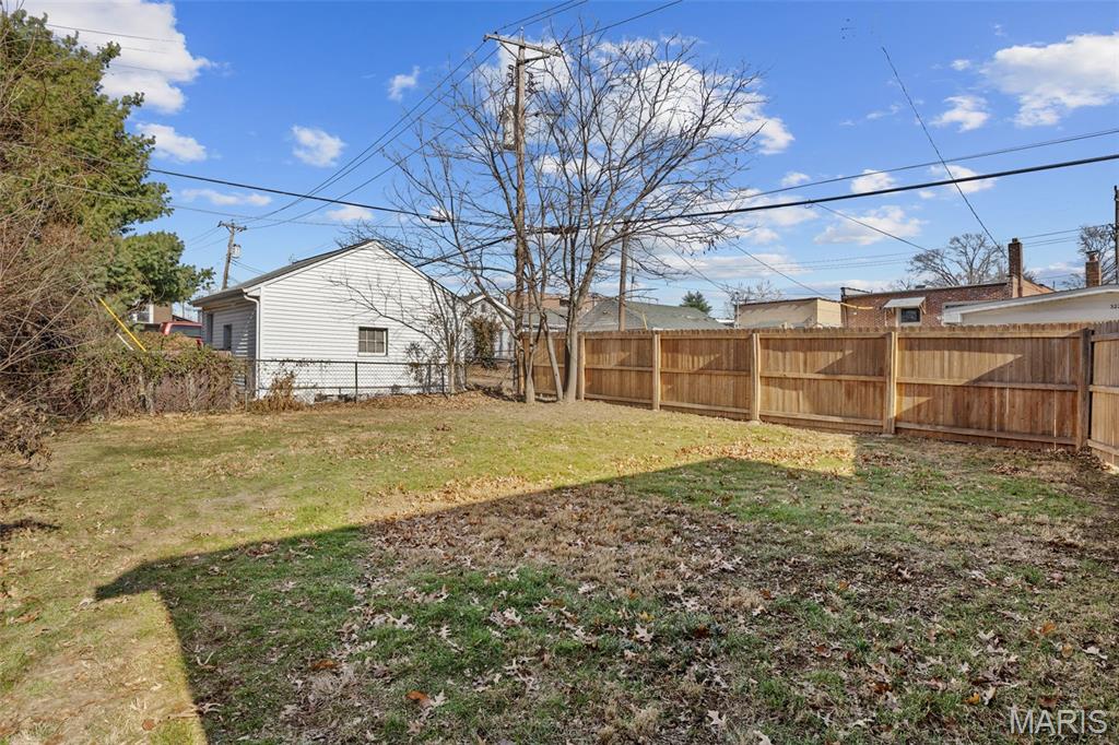 Hauers Joseph J Ivanhoe Place Add - Residential