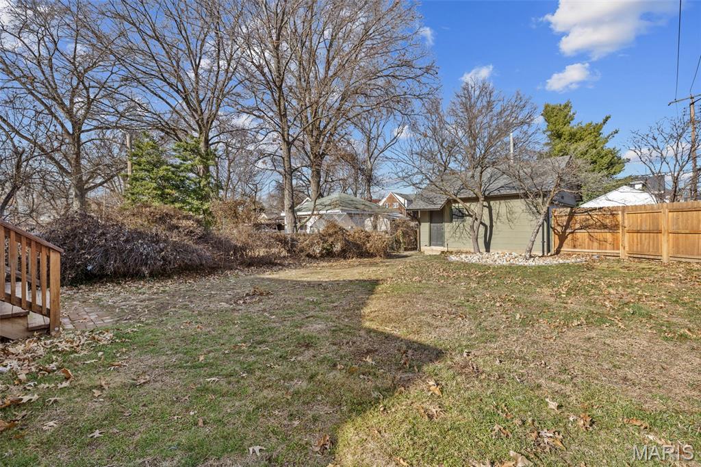 Hauers Joseph J Ivanhoe Place Add - Residential