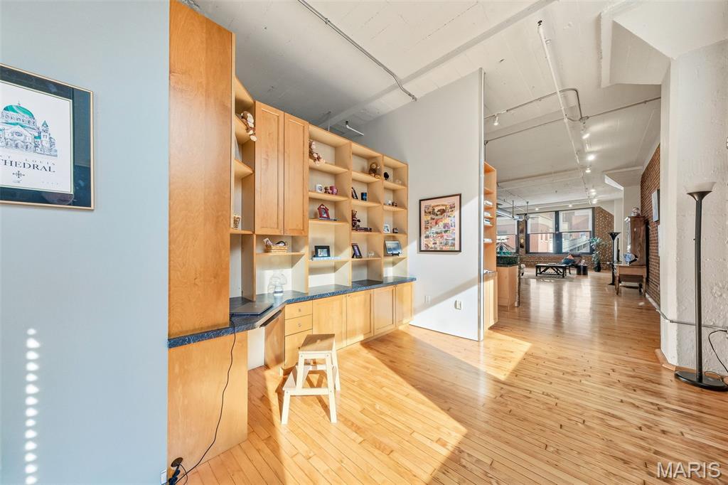 Tenth Street Lofts Condo - Residential