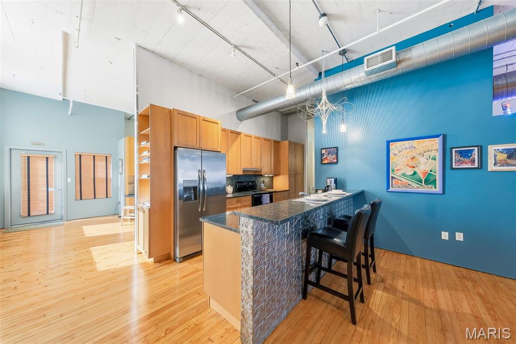 Tenth Street Lofts Condo - Residential