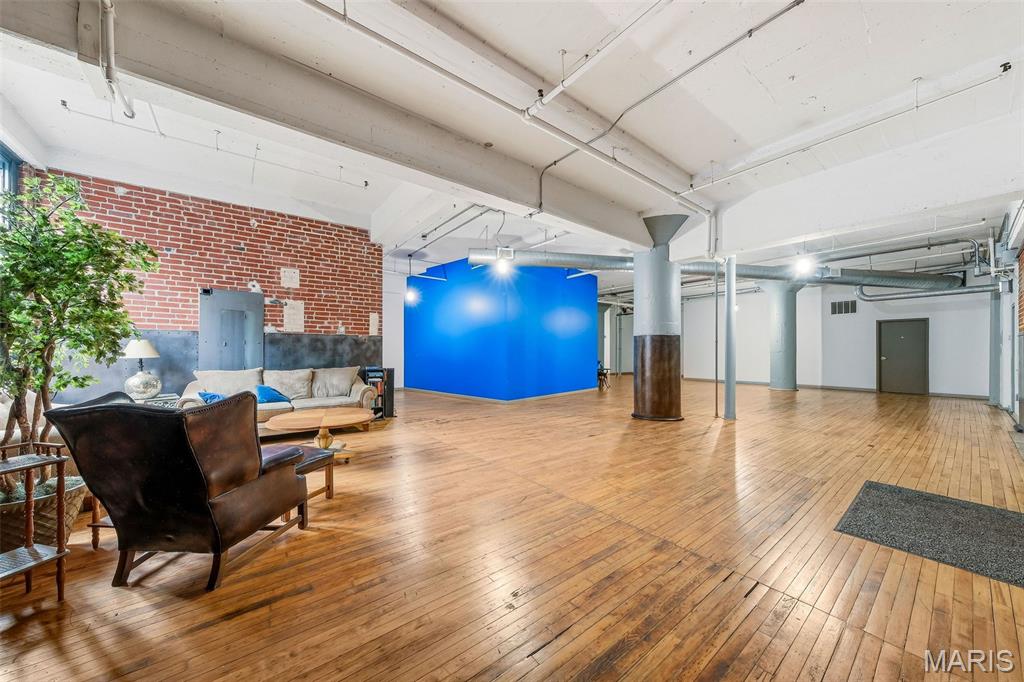 Tenth Street Lofts Condo - Residential