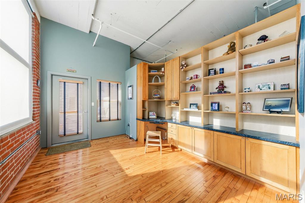 Tenth Street Lofts Condo - Residential