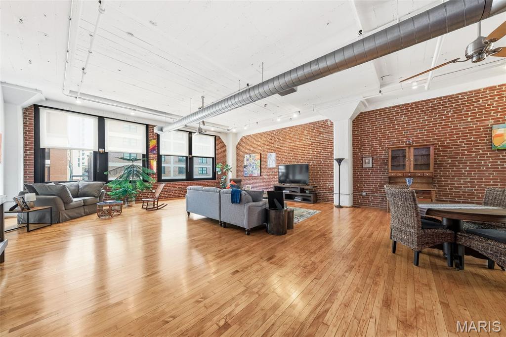 Tenth Street Lofts Condo - Residential