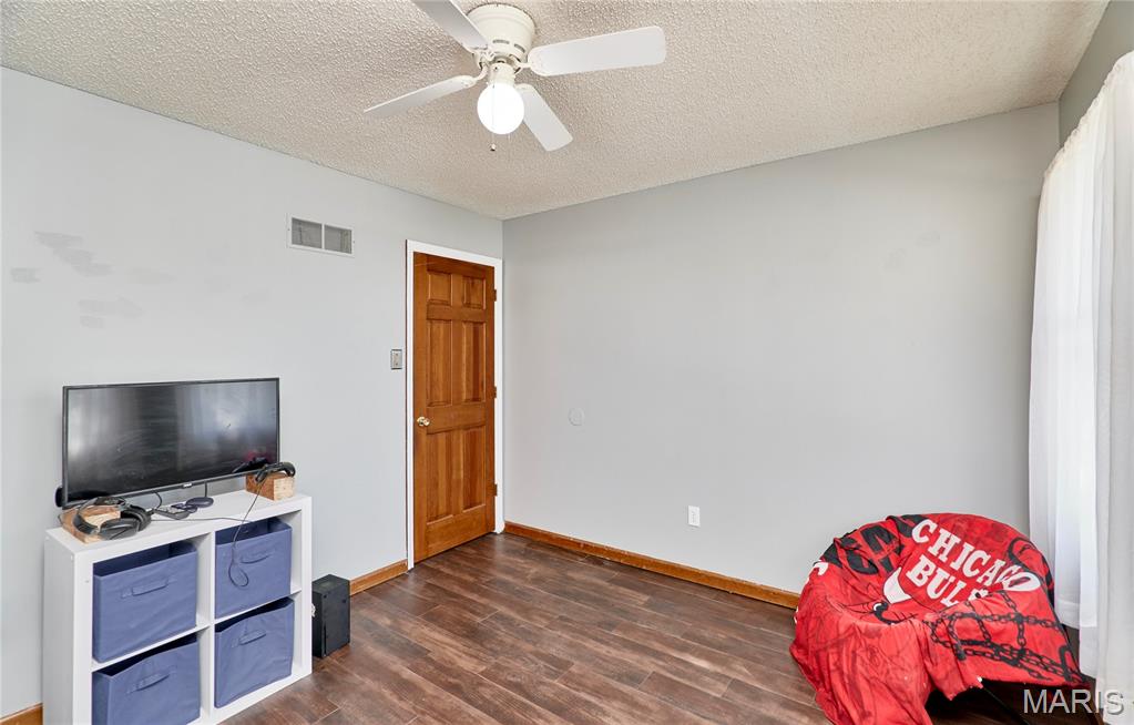 Twelve Oaks #1 Fka Southgate Manor - Residential