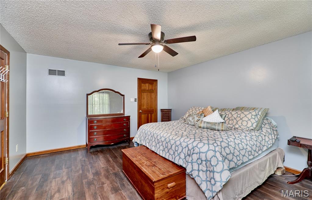 Twelve Oaks #1 Fka Southgate Manor - Residential