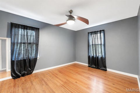 Tiny photo for 14 Shireford Lane, Ferguson, MO 63135 (MLS # 26037949)