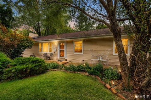 Photo of 14 Shireford Lane, Ferguson, MO 63135 (MLS # 26037949)