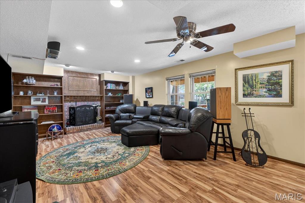 Lochmoor Resub - Residential