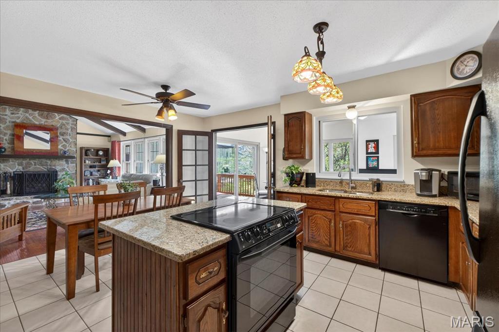 Lochmoor Resub - Residential