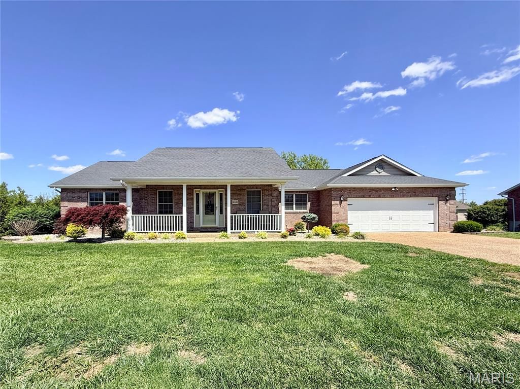 Photo of 1608 Dogwood Court, Perryville, MO 63775 (MLS # 26028296)