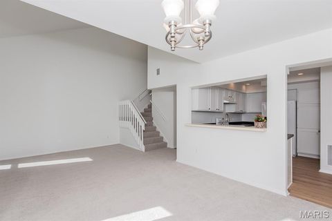 Tiny photo for 1010 Thoreau Court #301, Creve Coeur, MO 63146 (MLS # 25073336)