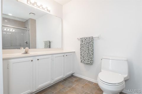 Tiny photo for 1010 Thoreau Court #301, Creve Coeur, MO 63146 (MLS # 25073336)