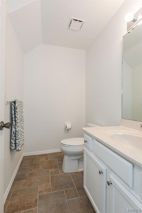 Tiny photo for 1010 Thoreau Court #301, Creve Coeur, MO 63146 (MLS # 25073336)